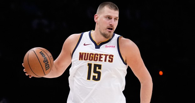 Jokic 19+7+8 & Gordon 17득점, Nuggets가 하프타임에 8점 우위를 확보했습니다.