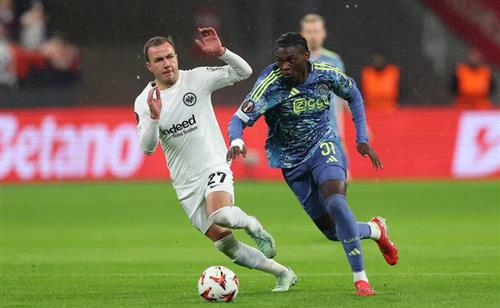 아인트라흐트 프랑크푸르트 vs 아약스