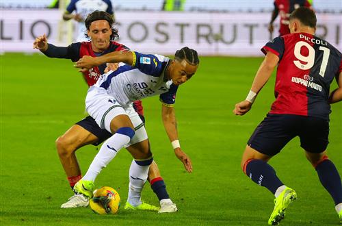 칼리아리 vs 헬라스 베로나