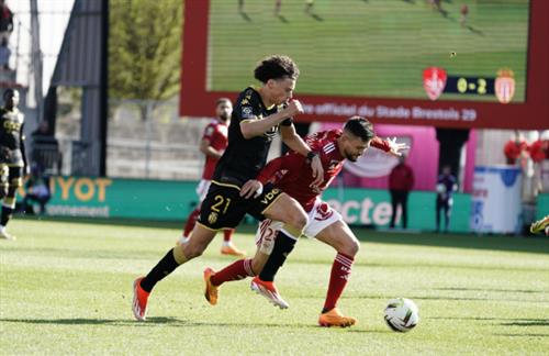 스타드 브레스토아 vs 모나코