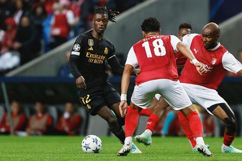 레알 마드리드 vs 스포르팅 브라가