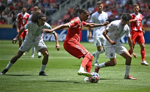 바이에른 뮌헨 vs 오클랜드 시티