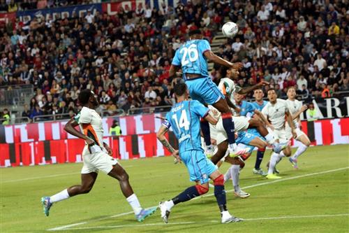 칼리아리 vs 베니스