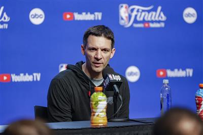 Daignault는 Alexander를 칭찬했습니다. 그는 조직의 핵심으로서 게임을 진정으로 통제하기 시작했습니다.