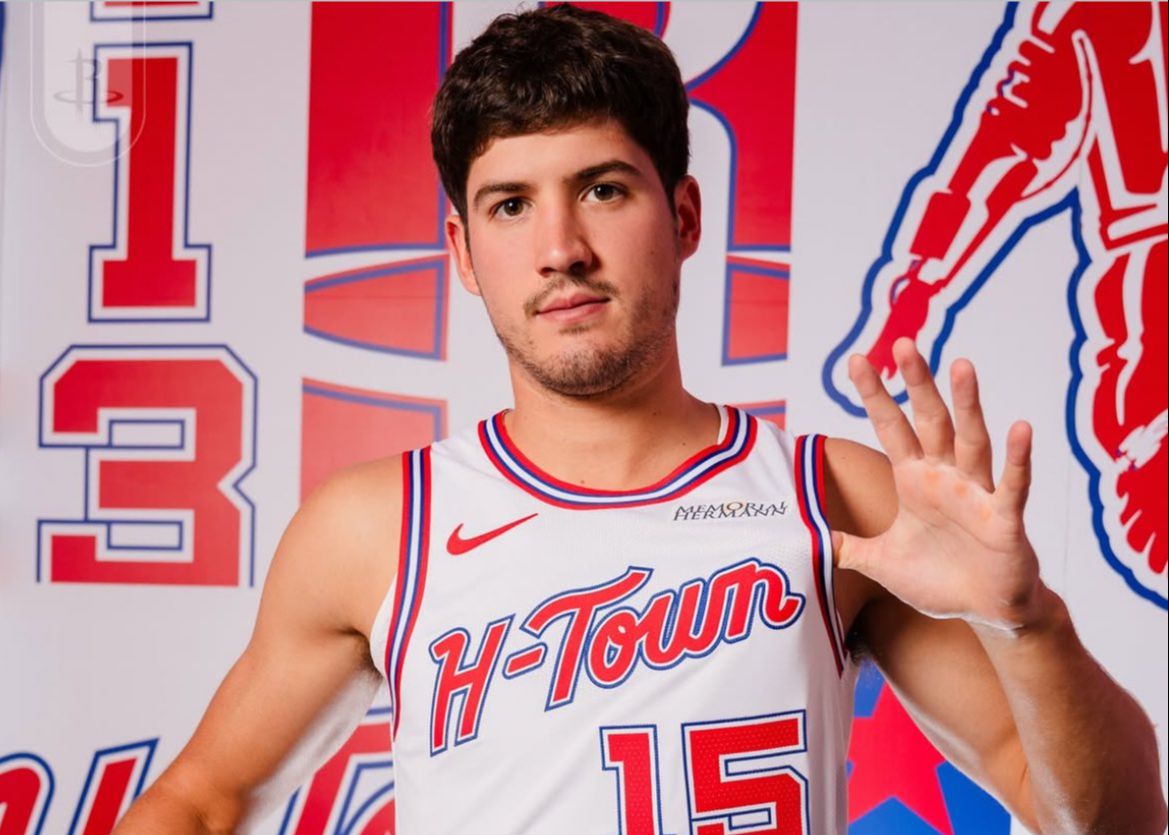 Windhorst: 로켓츠에는 선임 포인트 가드가 필요할 수 있지만 셰퍼드는 그를 보호할 수 없습니다