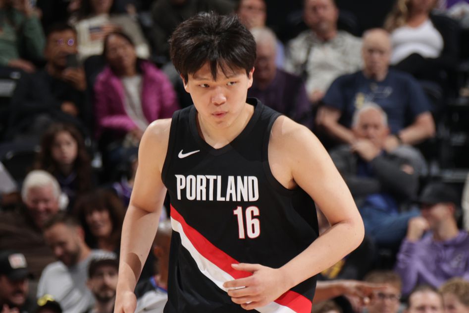 투오지: 경영진은 양한센에 대한 중국 팬들의 비난에 의아해하고 있고, 샤프도 오랫동안 연구했다.