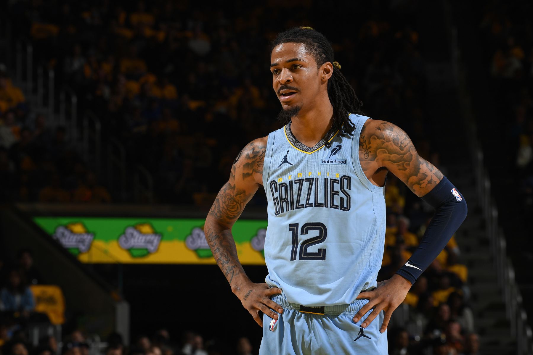 미국 기자: 팀버울브스는 모란트의 움직임을 예의주시하고 있다