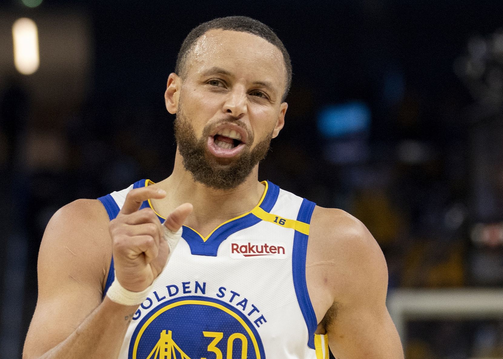 홈팀은 용, 원정팀은 벌레! 워리어스는 올 시즌 홈팀으로는 4승0패, 원정팀으로는 1승3패를 기록하고 있다.