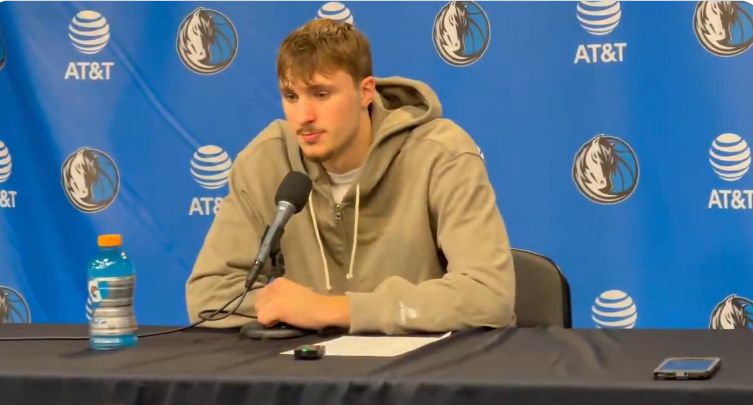 Flagg는 해리슨의 해고에 대해 이야기합니다. 저는 농구를 하러 왔습니다. 다른 문제는 상사가 결정합니다.