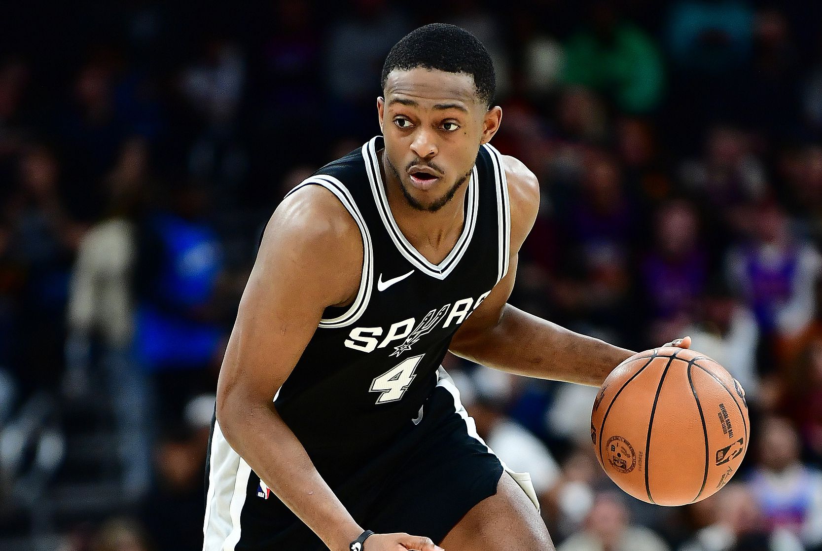 마지막 샷을 놓쳐서 죄송합니다! 폭스의 24득점, 10어시스트, 3차 가로채기는 올 시즌 최고 기록이다.