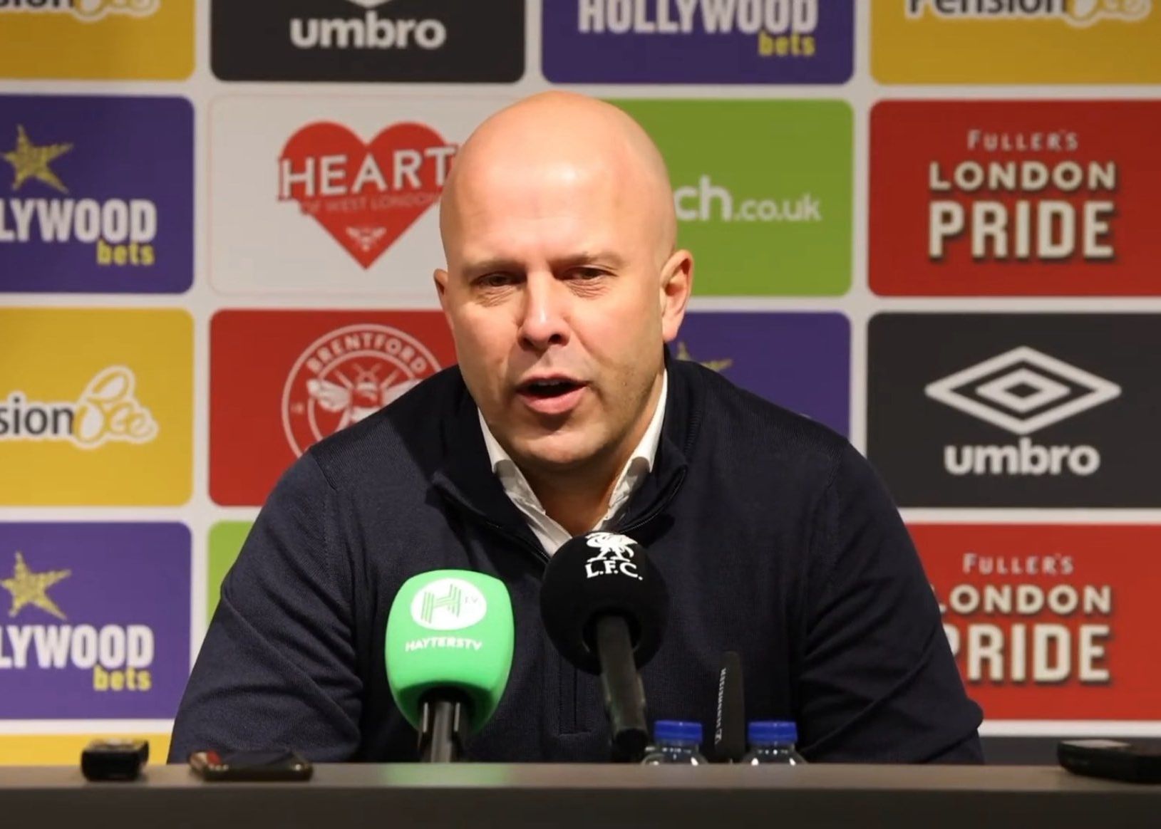 Slott: 나는 프리미어 리그에서 4연패를 당할 것이라고는 전혀 예상하지 못했습니다. 12야드 판정은 너무 터무니없었습니다.