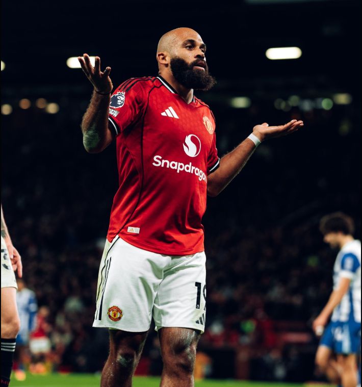 브라이튼을 상대로 한 Mbemo의 전체 경기 통계: 2골, 통과 성공률 89.5%