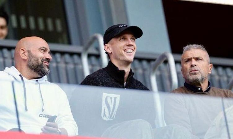 세계스포츠 : 부상으로 엘 클라시코 결장, 올모는 바르셀로나 B팀 경기 관람하는 시간을 가졌다