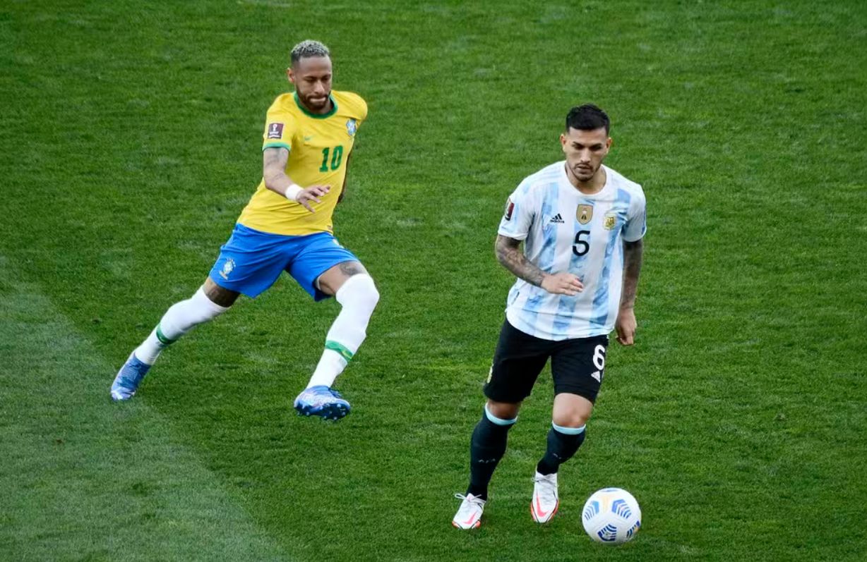 파레데스: 나는 네이마르와 접촉해왔고 그가 보카로 오기를 원한다면 우리는 그를 기다릴 것이다