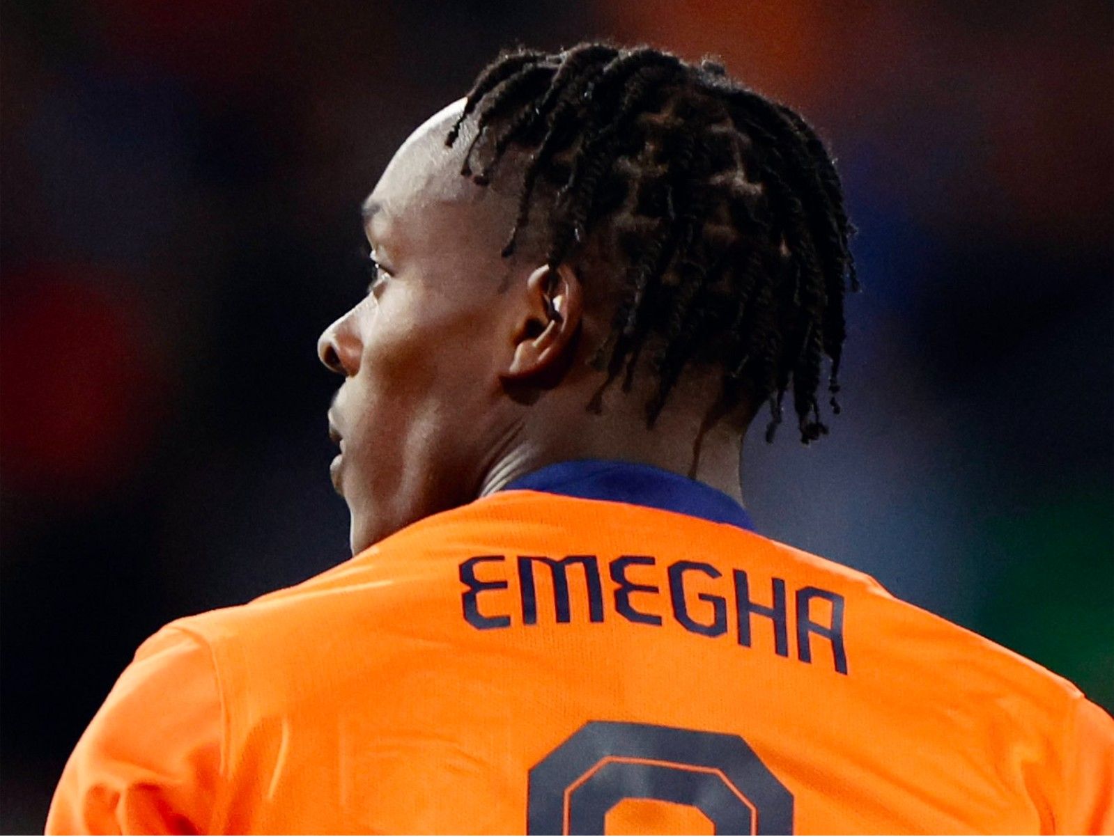 네덜란드 관계자: 화이트 캐슬 포워드 이오메가를 국가대표로 영입, 버호스트의 부상은 결정될 예정