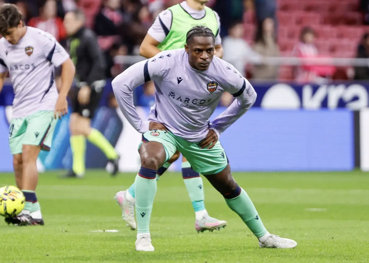 아욘: 스페인 대통령이 직접 초청하더라도 나는 카메룬 대표로 뛰겠다.